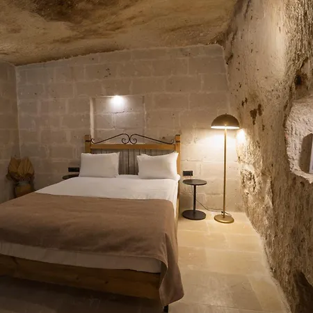 Hotel Sun Point Cave House
