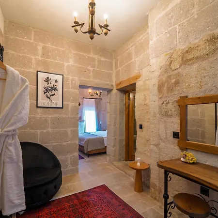 Hotel Sun Point Cave House
