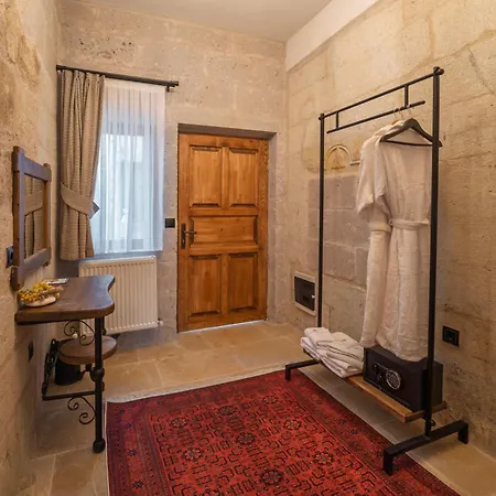 Hotel Sun Point Cave House